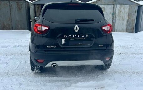 Renault Kaptur I рестайлинг, 2016 год, 1 565 000 рублей, 2 фотография