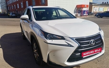 Lexus NX I, 2017 год, 2 600 000 рублей, 5 фотография