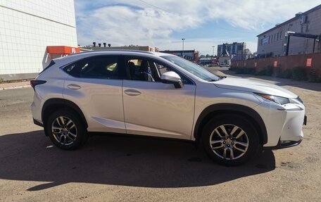Lexus NX I, 2017 год, 2 600 000 рублей, 7 фотография
