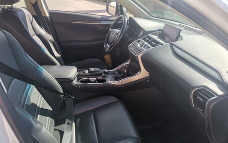 Lexus NX I, 2017 год, 2 600 000 рублей, 21 фотография