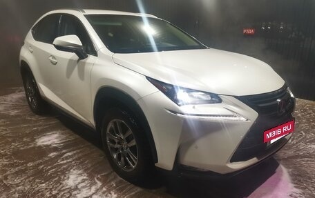Lexus NX I, 2017 год, 2 600 000 рублей, 38 фотография