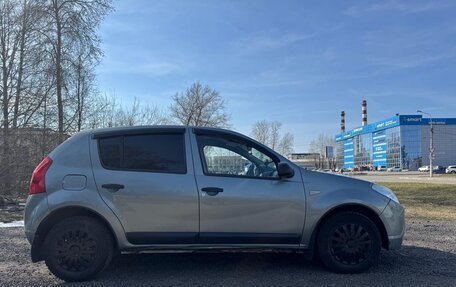 Renault Logan I, 2011 год, 550 000 рублей, 7 фотография