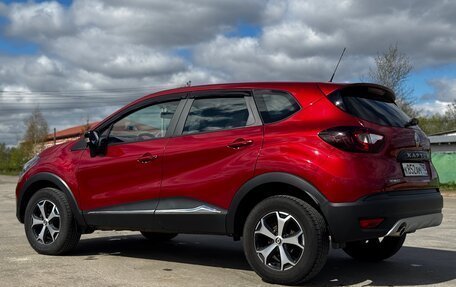 Renault Kaptur I рестайлинг, 2020 год, 1 600 000 рублей, 3 фотография