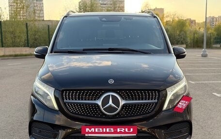 Mercedes-Benz V-Класс, 2019 год, 5 100 000 рублей, 8 фотография