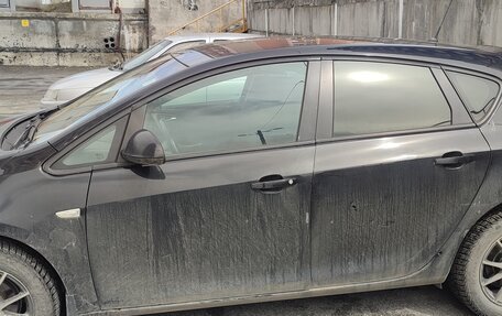 Opel Astra J, 2010 год, 650 000 рублей, 7 фотография