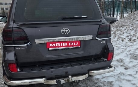 Toyota Land Cruiser 200, 2013 год, 5 500 000 рублей, 4 фотография