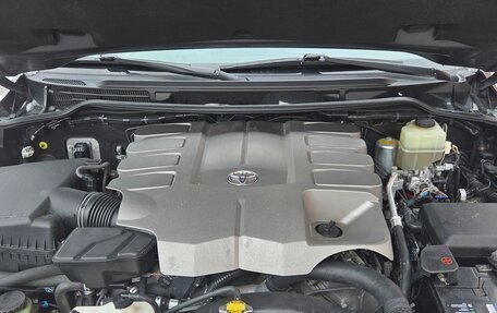 Toyota Land Cruiser 200, 2013 год, 5 500 000 рублей, 9 фотография