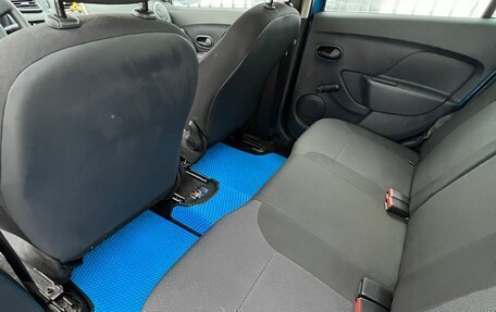Renault Logan II, 2017 год, 805 000 рублей, 12 фотография