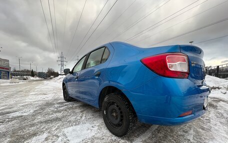Renault Logan II, 2017 год, 805 000 рублей, 11 фотография