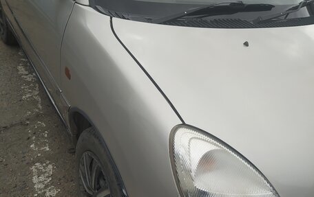 Toyota Duet, 2001 год, 299 000 рублей, 2 фотография