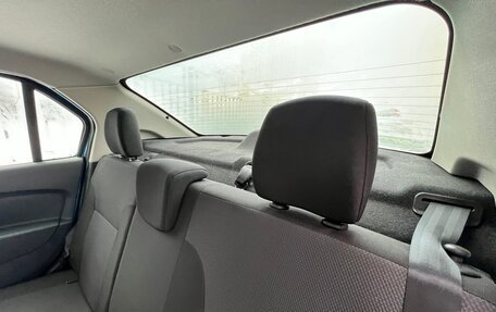 Renault Logan II, 2017 год, 805 000 рублей, 20 фотография