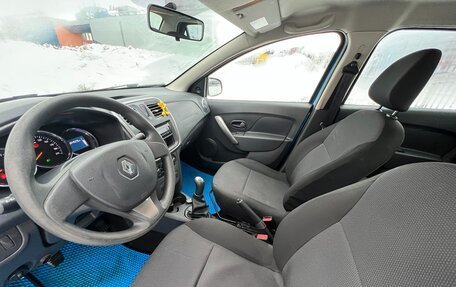 Renault Logan II, 2017 год, 805 000 рублей, 16 фотография