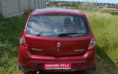 Renault Sandero I, 2011 год, 550 000 рублей, 2 фотография