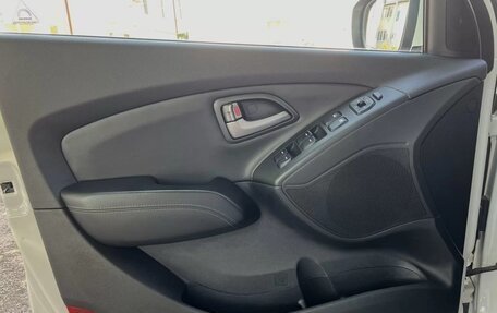 Hyundai ix35 I рестайлинг, 2014 год, 1 410 000 рублей, 20 фотография
