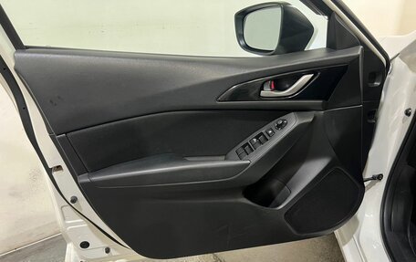 Mazda 3, 2014 год, 1 350 000 рублей, 27 фотография
