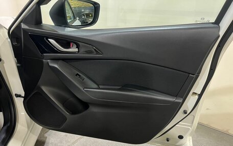 Mazda 3, 2014 год, 1 350 000 рублей, 28 фотография