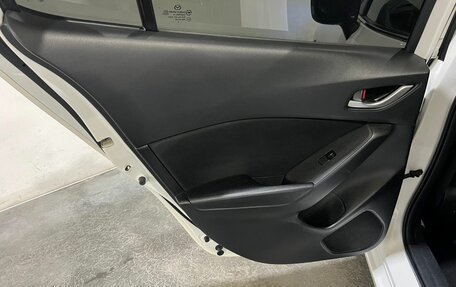 Mazda 3, 2014 год, 1 350 000 рублей, 29 фотография