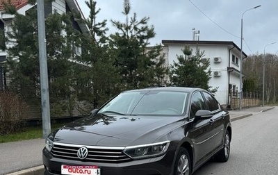 Volkswagen Passat B8 рестайлинг, 2017 год, 2 100 000 рублей, 1 фотография