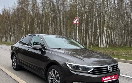 Volkswagen Passat B8 рестайлинг, 2017 год, 2 100 000 рублей, 2 фотография