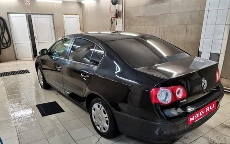 Volkswagen Passat B6, 2008 год, 490 000 рублей, 2 фотография