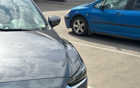 Mazda 6, 2019 год, 1 990 000 рублей, 3 фотография