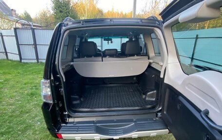 Mitsubishi Pajero IV, 2011 год, 1 915 000 рублей, 13 фотография