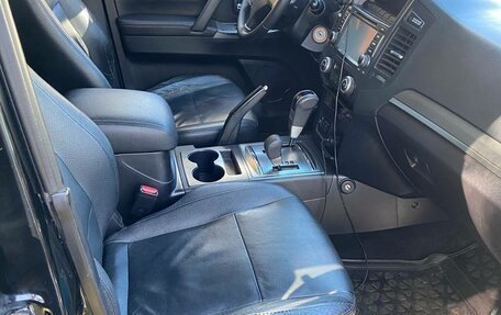 Mitsubishi Pajero IV, 2011 год, 1 915 000 рублей, 14 фотография