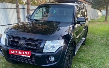 Mitsubishi Pajero IV, 2011 год, 1 915 000 рублей, 16 фотография