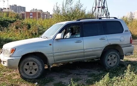 Toyota Land Cruiser 100 рестайлинг 2, 2000 год, 1 200 000 рублей, 7 фотография