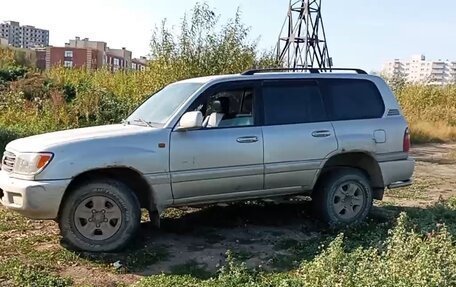 Toyota Land Cruiser 100 рестайлинг 2, 2000 год, 1 200 000 рублей, 6 фотография
