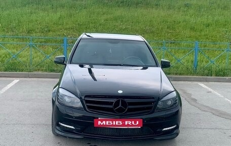 Mercedes-Benz C-Класс, 2010 год, 1 150 000 рублей, 4 фотография