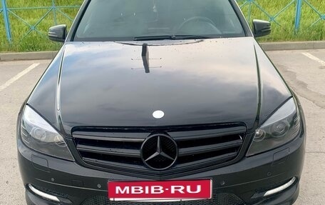 Mercedes-Benz C-Класс, 2010 год, 1 150 000 рублей, 3 фотография