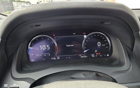 Toyota Camry, 2022 год, 3 750 000 рублей, 5 фотография