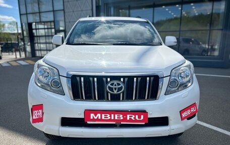 Toyota Land Cruiser Prado 150 рестайлинг 2, 2011 год, 2 500 000 рублей, 4 фотография