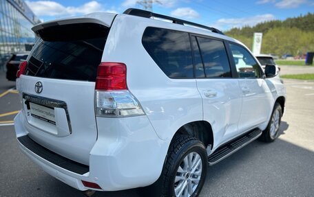 Toyota Land Cruiser Prado 150 рестайлинг 2, 2011 год, 2 500 000 рублей, 9 фотография
