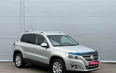 Volkswagen Tiguan I, 2009 год, 895 000 рублей, 1 фотография