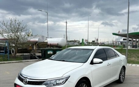Toyota Camry, 2017 год, 1 930 000 рублей, 1 фотография