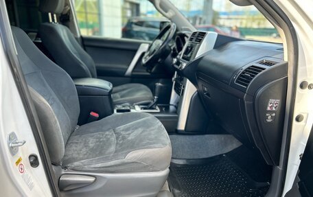 Toyota Land Cruiser Prado 150 рестайлинг 2, 2011 год, 2 500 000 рублей, 21 фотография
