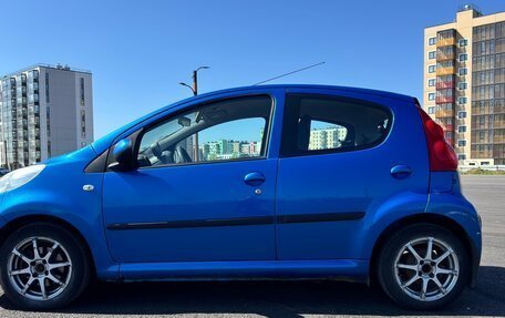 Peugeot 107 I рестайлинг, 2010 год, 460 000 рублей, 3 фотография