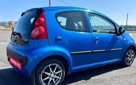 Peugeot 107 I рестайлинг, 2010 год, 460 000 рублей, 6 фотография