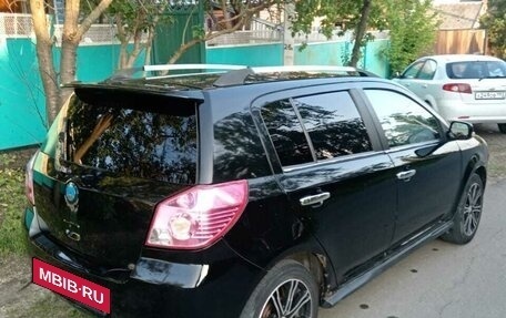 Geely MK Cross I, 2013 год, 310 000 рублей, 2 фотография