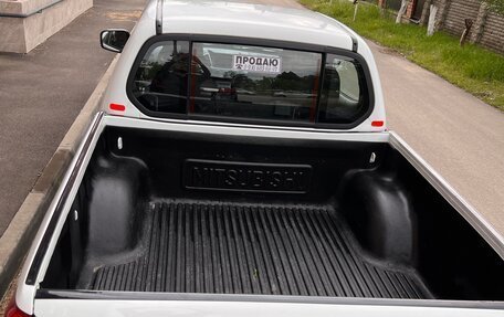 Mitsubishi L200 IV рестайлинг, 2013 год, 1 650 000 рублей, 6 фотография