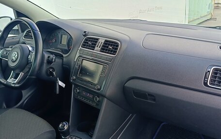 Volkswagen Polo VI (EU Market), 2018 год, 1 280 000 рублей, 8 фотография