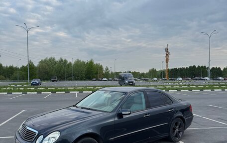 Mercedes-Benz E-Класс, 2005 год, 700 000 рублей, 2 фотография