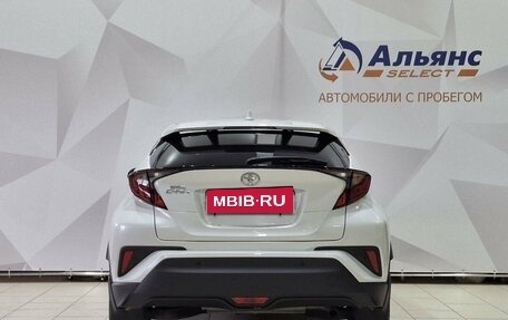 Toyota C-HR I рестайлинг, 2019 год, 2 550 000 рублей, 4 фотография