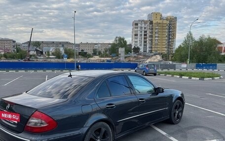 Mercedes-Benz E-Класс, 2005 год, 700 000 рублей, 4 фотография