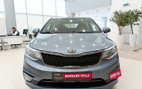 KIA Rio III рестайлинг, 2015 год, 1 014 000 рублей, 2 фотография