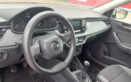 Skoda Rapid II, 2020 год, 1 100 000 рублей, 5 фотография