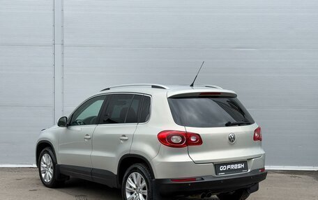 Volkswagen Tiguan I, 2009 год, 895 000 рублей, 2 фотография