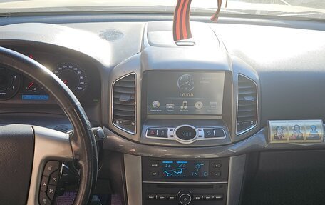 Chevrolet Captiva I, 2013 год, 1 299 000 рублей, 5 фотография